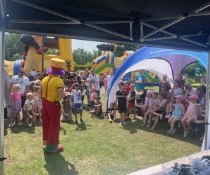 Vorführung eines Clowns