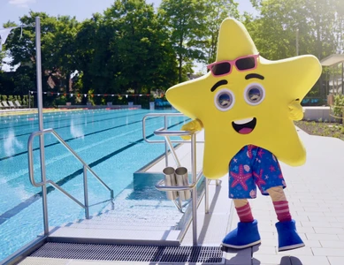 Maskottchen Sunny Seestern im Sesekebad