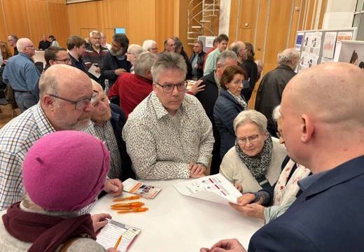 Viele Bürgerinnen und Bürger informierten sich beim Informationsabend zur Kommunalen Wärmeplanung in Kamen.